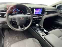 تۆیۆتا کامری